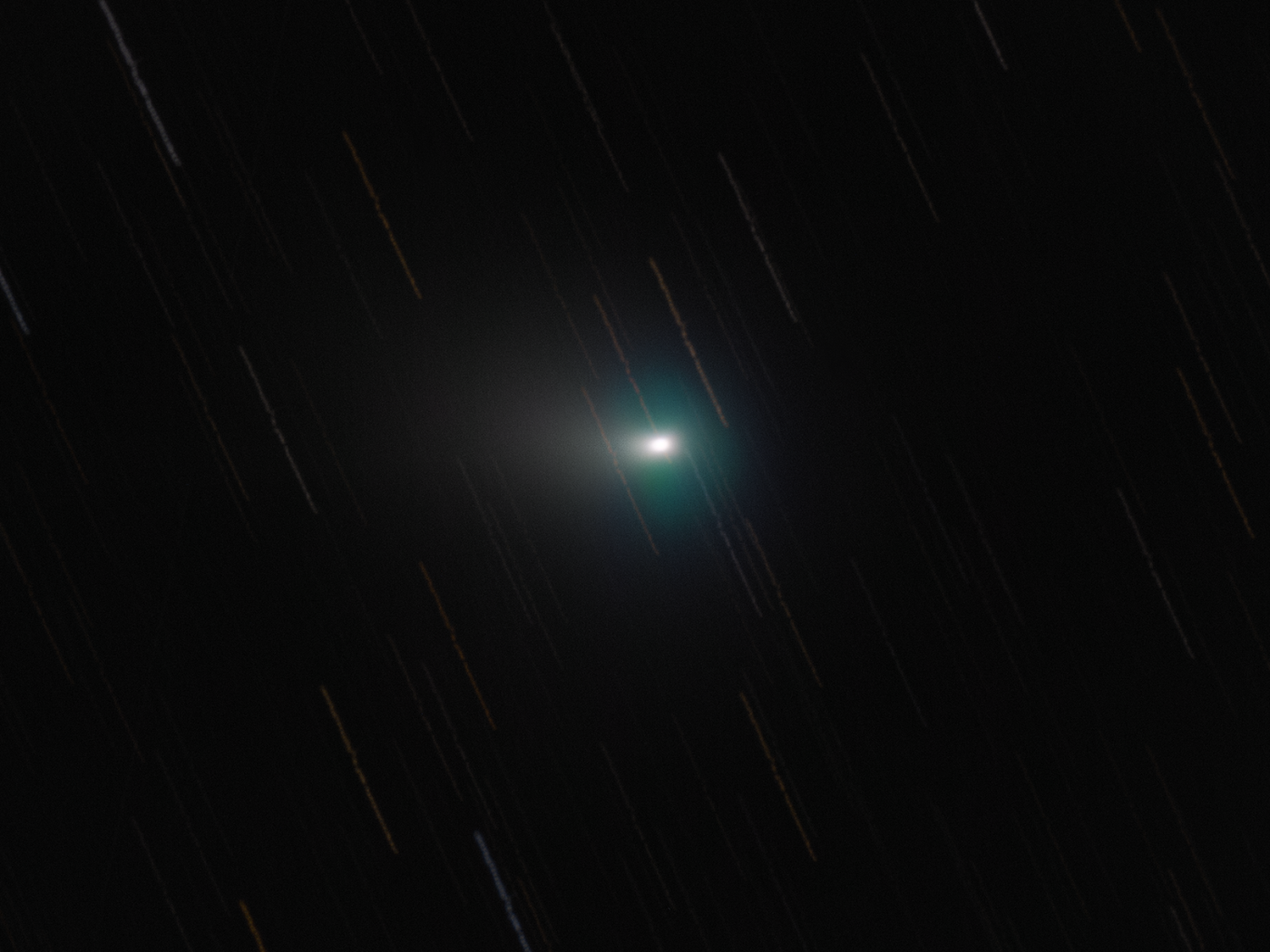 Kométa C/2022 E3 (ZTF) z 09.02.2023, 20:32 SEČ.  Foto: Marián Urbaník, Krajská hvezdáreň v Žiline; 40 x 30 s. CANON Ra, 3200 ASA, Cass. 400/2700.